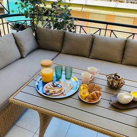 2 Bd Aprt 7'min Away From Acropolis Apartment