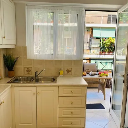 Apartment 2 Bd Aprt 7'min Away From Acropolis Athens