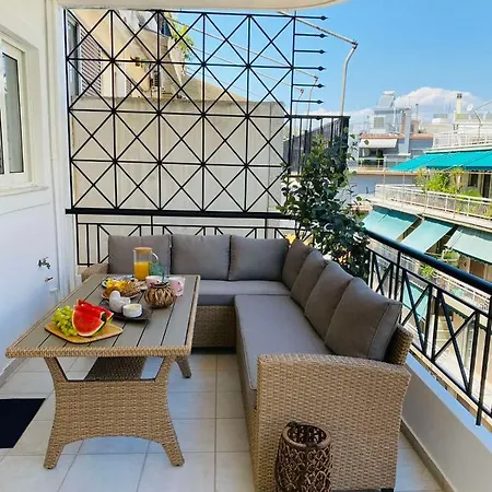 Apartment 2 Bd Aprt 7'min Away From Acropolis