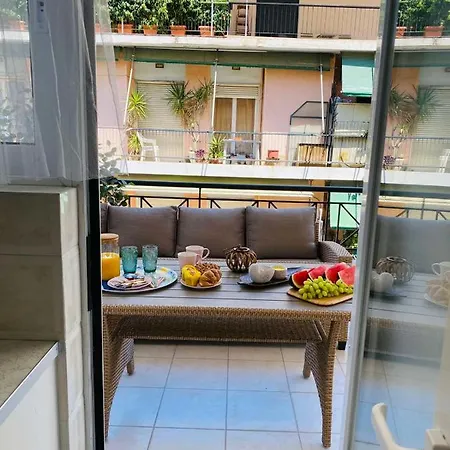 2 Bd Aprt 7'min Away From Acropolis *