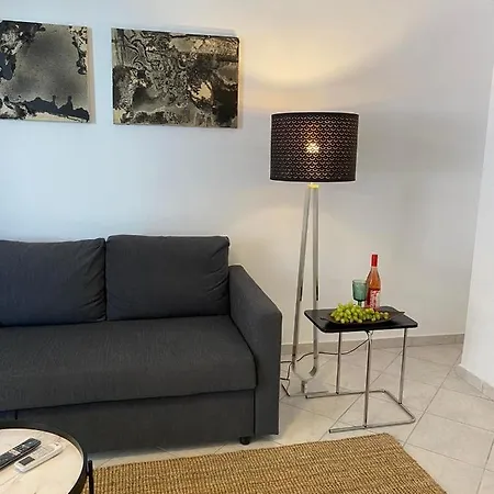 Apartment 2 Bd Aprt 7'min Away From Acropolis Athens